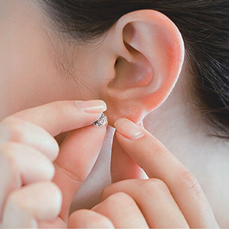  Ear Allure Magnetic Earrings, EarAllure Magnetic Earrings  (Bl-ack2): Clothing, Shoes & Jewelry